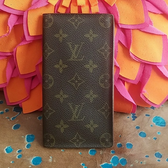 Louis Vuitton Accessories - Authentic Louis Vuitton cards  and checks holder